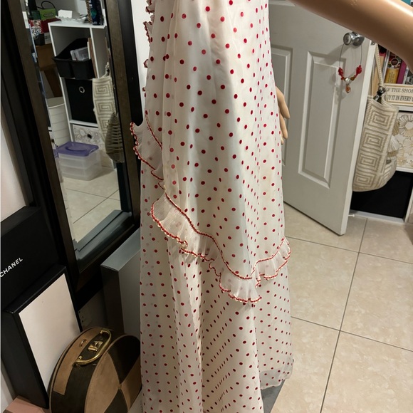 Vintage 1960s white and red polka dots gown with ruffles Size Small - Picture 8 of 12